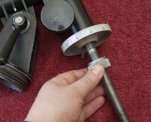 Removing the declination nut