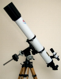 Buying a telescope - a classic refractor